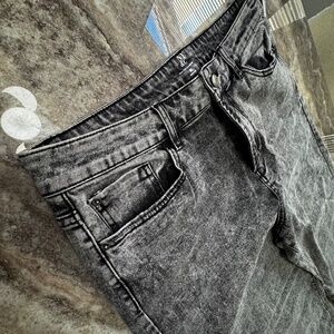 NWT Women Size 16 Acid Wash Grey/Gray High Waist Wide Leg Denim Jeans. NY&Co.